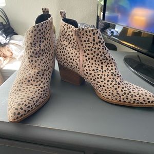Leopard ankle booties